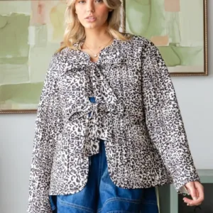 Quilted Oversize Jacket with Front Ribbon Tie – Cozy & Fashionable Winter Outerwear for Women