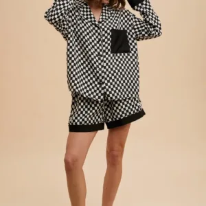 Checkerboard Woven Pajama Shirt & Shorts Set – Stylish Women’s Woven Pajama Set with Comfortable Fit for Relaxing at Home