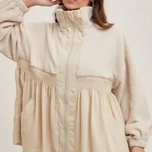Fleece Contrast Zip-Up Front Babydoll Jacket – Cozy & Stylish Fleece Jacket with Contrast Details for Fall & Winter