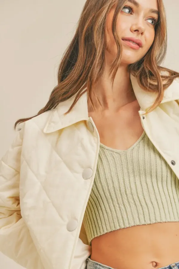 Cropped Quilted Puffer Jacket – Stylish & Warm Fall/Winter Outerwear for Women
